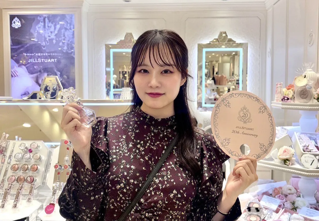 JILL STUART Beauty／ビューティースタイリスト（BS） 荒木七海さん・店頭スナップ