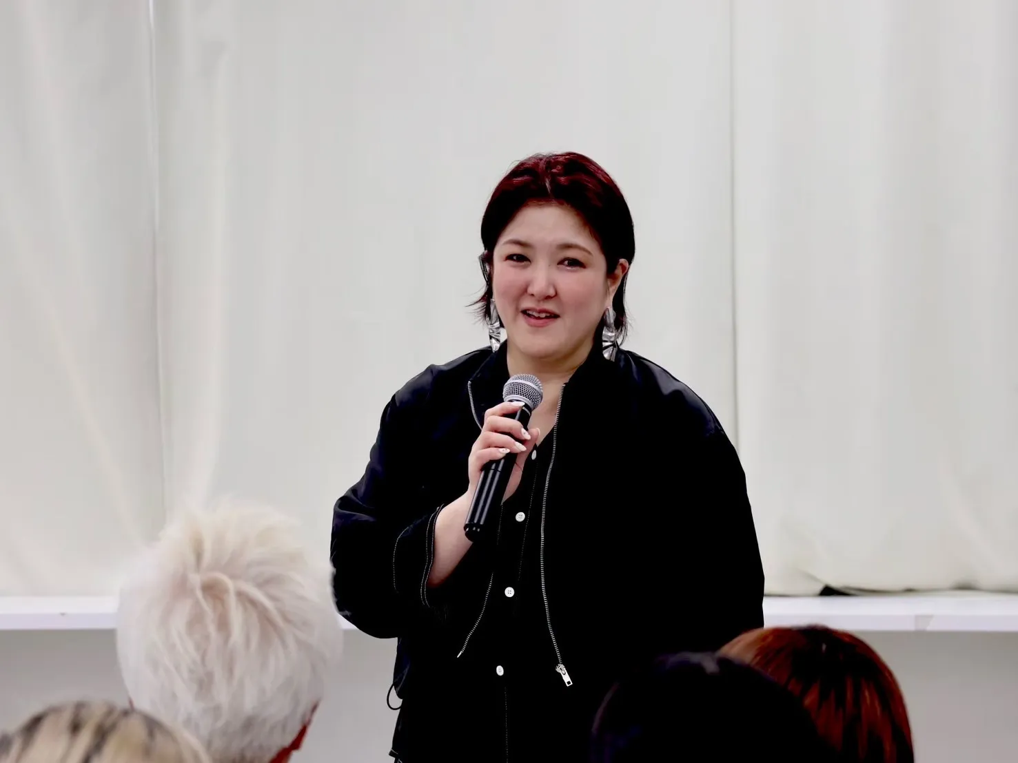 メイクアップアーティスト専門学校の選び方（イメージ）